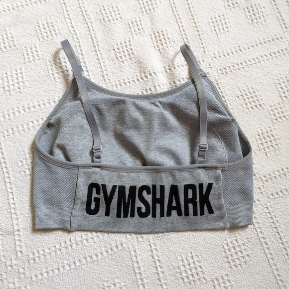 gymshark crop top - Picture 2 of 2